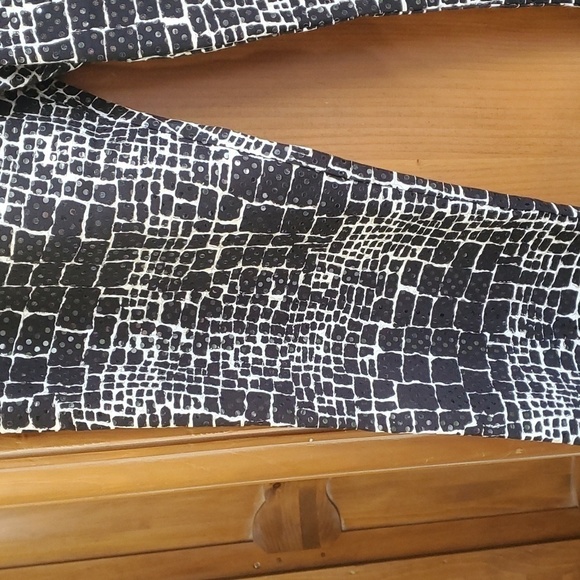 MESMERIZE WOMEN'S‎ BLING SLACKS. BLACK/WHITE WITH SEQUINS. SIZE 12. - Picture 3 of 8
